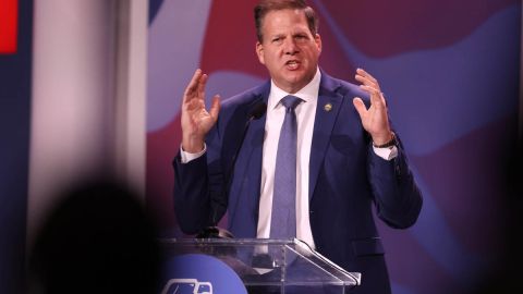 Chris Sununu, Gobernador de New Hampshire