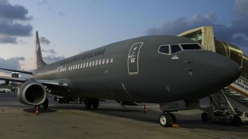 Primer avión enviado por AMLO a Israel realiza viaje de regreso a México con más de 100 mexicanos a bordo