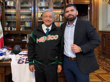 AMLO apuesta por Astros para ganar Serie Mundial y alabó trabajo de hispanos en Texas, pese a políticas racistas