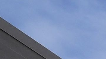A police car blocks a street leading to the pier in Manhattan Beach, California where beaches are closed due to a spike in COVID-19 in Los Angeles County, on July 4, 2020, the US Independence Day holiday. Beaches and indoor restaurant seating in Los Angeles County are closed to help fight the spread of the coronavirus pandemic. (Photo by Robyn Beck / AFP) (Photo by ROBYN BECK/AFP via Getty Images)