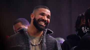 Drake dejó a sus seguidores atónitos con el anuncio de su retirada temporal de los escenarios.