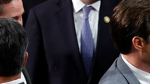 Congresista Matt Gaetz busca deponer a Kevin McCarthy por trabajar con demócratas para evitar el cierre del Gobierno