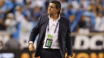Luis Fernando Tena, DT de la selección de Guatemala.