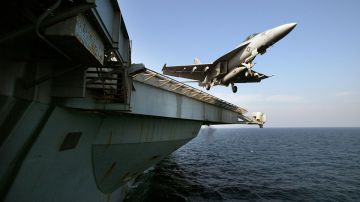 EE.UU. envía un segundo grupo de portaaviones al Mediterráneo en apoyo a Israel