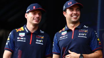 Max Verstappen y Sergio "Checo" Pérez son compañeros de equipo en Red Bull desde 2021.