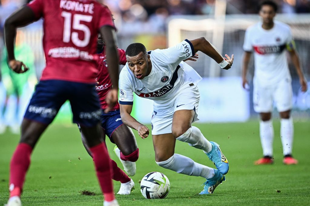 Kylian Mbappé en un encuentro con el PSG. Crédito: Getty Images.
