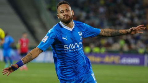 Neymar celebra su primer gol con el Al Hilal.