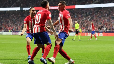 Santi Giménez se perderá el encuentro contra el Atlético de Madrid.