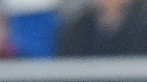 Momento en el que Olivier Giroud le quita la posibilidad del empate al Genoa.