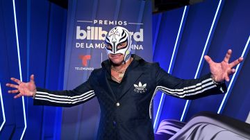Rey Mysterio en los Premios Billboard.