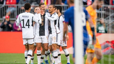 Alemania en celebración de gol contra Estados Unidos.