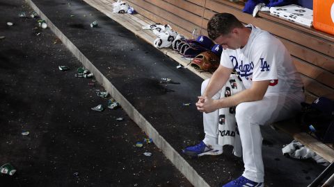 El rostro del lanzador Evan Phillips lo dice todo. Dodgers podrían quedar eliminado en la postemporada.