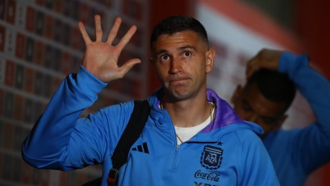 Emiliano Dibu Martínez, portero del seleccionado argentino.