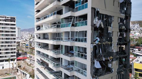 Hotel destruido por el huracán Otis