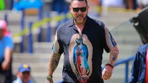 Antonio Mohamed usó una camisa de la Virgen de Guadalupe.