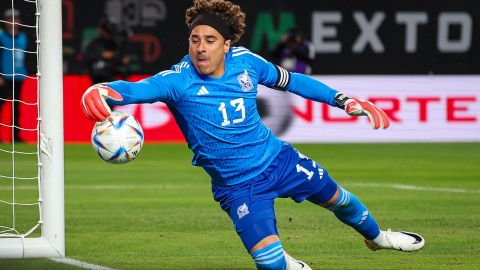 Guillermo Ochoa planea llegar al Mundial de 2026.