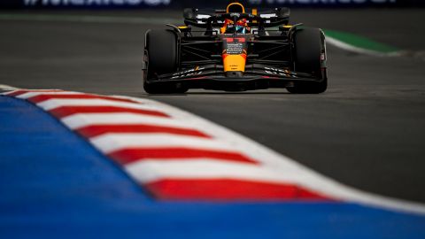 El mexicano Sergio "Checo" Pérez dejó buenas sensaciones en la primera sesión de prácticas libres.