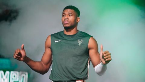 Giannis Antetokounmpo, estrella de los Bucks.