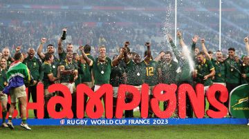 Sudáfrica celebra su cuarto campeonato mundial de rugby en la historia.