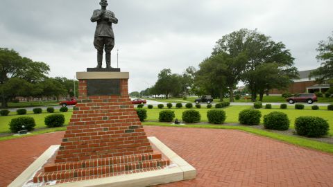 Detienen a marine por el homicidio de otro militar en la base Camp Lejeune de Carolina del Norte