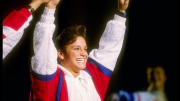 Mary Lou Retton ganó la medalla de oro en el All Around de los Juegos Olímpicos de Los Ángeles 1984.