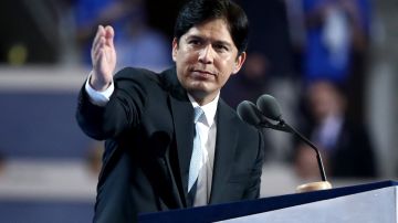 PHILADELPHIA, PA - JULY 25: California State Senator Kevin de Leon delivers a speech on the first day of the Democratic National Convention at the Wells Fargo Center, July 25, 2016 in Philadelphia, Pennsylvania. An estimated 50,000 people are expected in Philadelphia, including hundreds of protesters and members of the media. The four-day Democratic National Convention kicked off July 25. (Photo by Jessica Kourkounis/Getty Images)