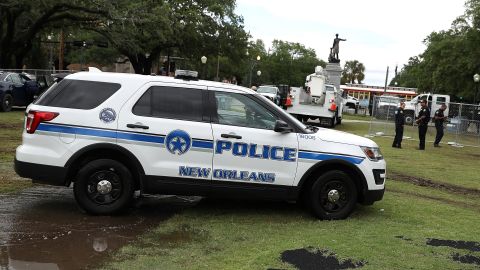 Hombre acusado de provocar incendio que mató a sus 3 hijos en una casa de Nueva Orleans