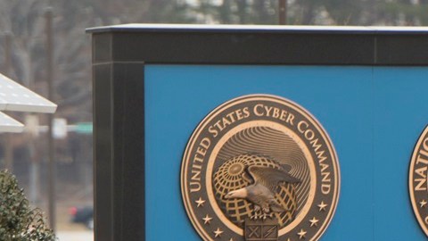 Extrabajador de Seguridad Nacional se declaró culpable por intentar vender secretos a Rusia