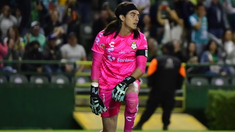 Carlos Acevedo con Santos Laguna de la Liga MX.