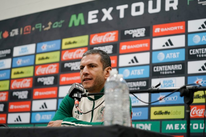 Jaime Lozano habló en conferencia de prensa sobre Julián Quiñones.