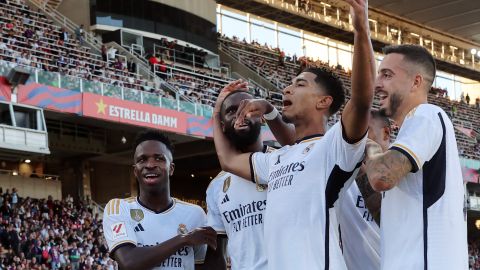 Jude Bellingham en celebración de gol con el Real Madrid en el Clásico contra el Barcelona.