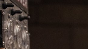 Trabajadores de los restaurantes de Koreatown en Los Ángeles dedican gran parte de sus salarios al pago del alquiler. (Photo courtesy of Antonio Rodriguez)