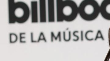 Peso Pluma y Luis Miguel