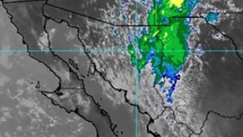 Huracán Otis deja inundaciones y destrozos en Acapulco, México, tras impactar como categoría 5