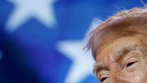 Donald Trump continúa en la cima de las encuestas republicanas