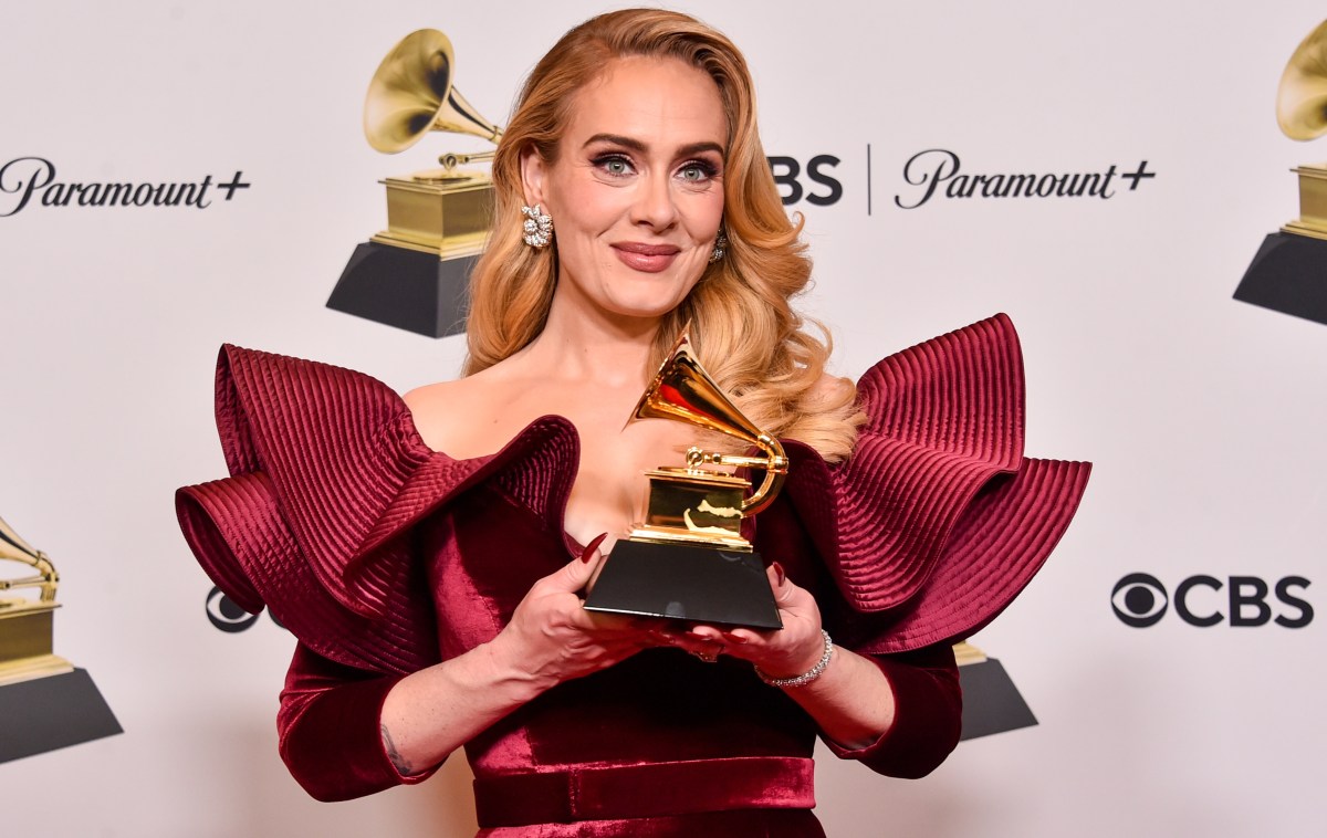 Adele agrega fechas a su serie de conciertos en Las Vegas para 2024