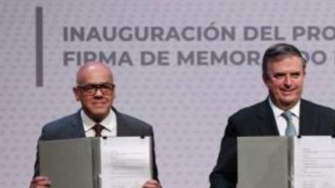 Las negociaciones, iniciadas en México hace dos años, contaron con la mediación de Noruega.