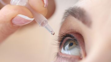 26 marcas de gotas oculares podrían causar infecciones según una nueva guía de la FDA