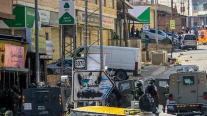 Soldados israelíes fueron desplegados en todo el país.