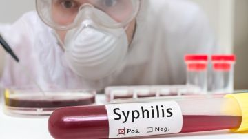 Bebés en riesgo: crecen tasas de sífilis congénita en EE.UU.