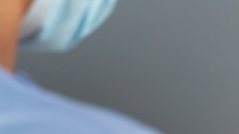 Una nueva vacuna de Pfizer para la gripe y el Covid entra en etapa de ensayo