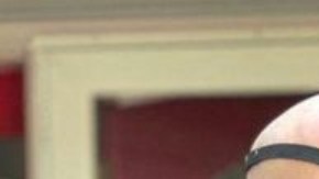 Eduardo Rodríguez (derecha) fue uno de los cirujanos que dirigió el trasplante de Aaron James (izquierda).