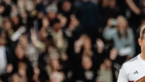 Denis Bouanga marcó el gol para que el LAFC ganó a los Whitecaps.