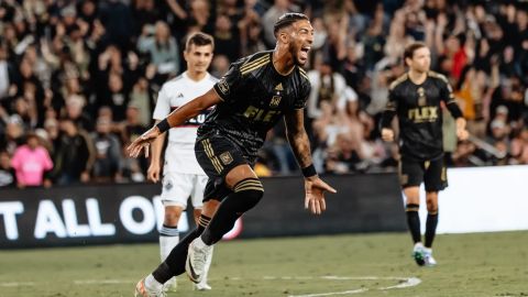 Denis Bouanga marcó el gol para que el LAFC ganó a los Whitecaps.