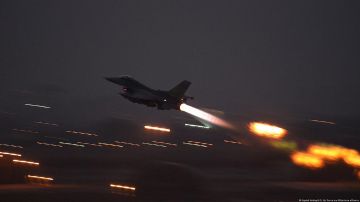 EE.UU. bombardea dos instalaciones ligadas a Irán en Siria