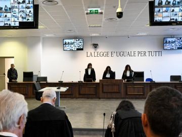 Más de 2,100 años de cárcel suman las condenas en mayor juicio contra mafia de la 'Ndrangheta