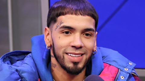 Anuel AA, cantante de género urbano.