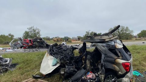 Varios hispanos muertos en Texas tras accidente provocado por un sospechoso de tráfico de personas