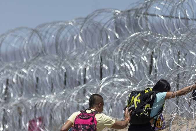 El gobierno texano pretende blindar su frontera con México