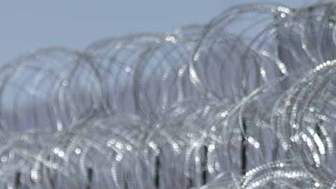 El gobierno texano pretende blindar su frontera con México